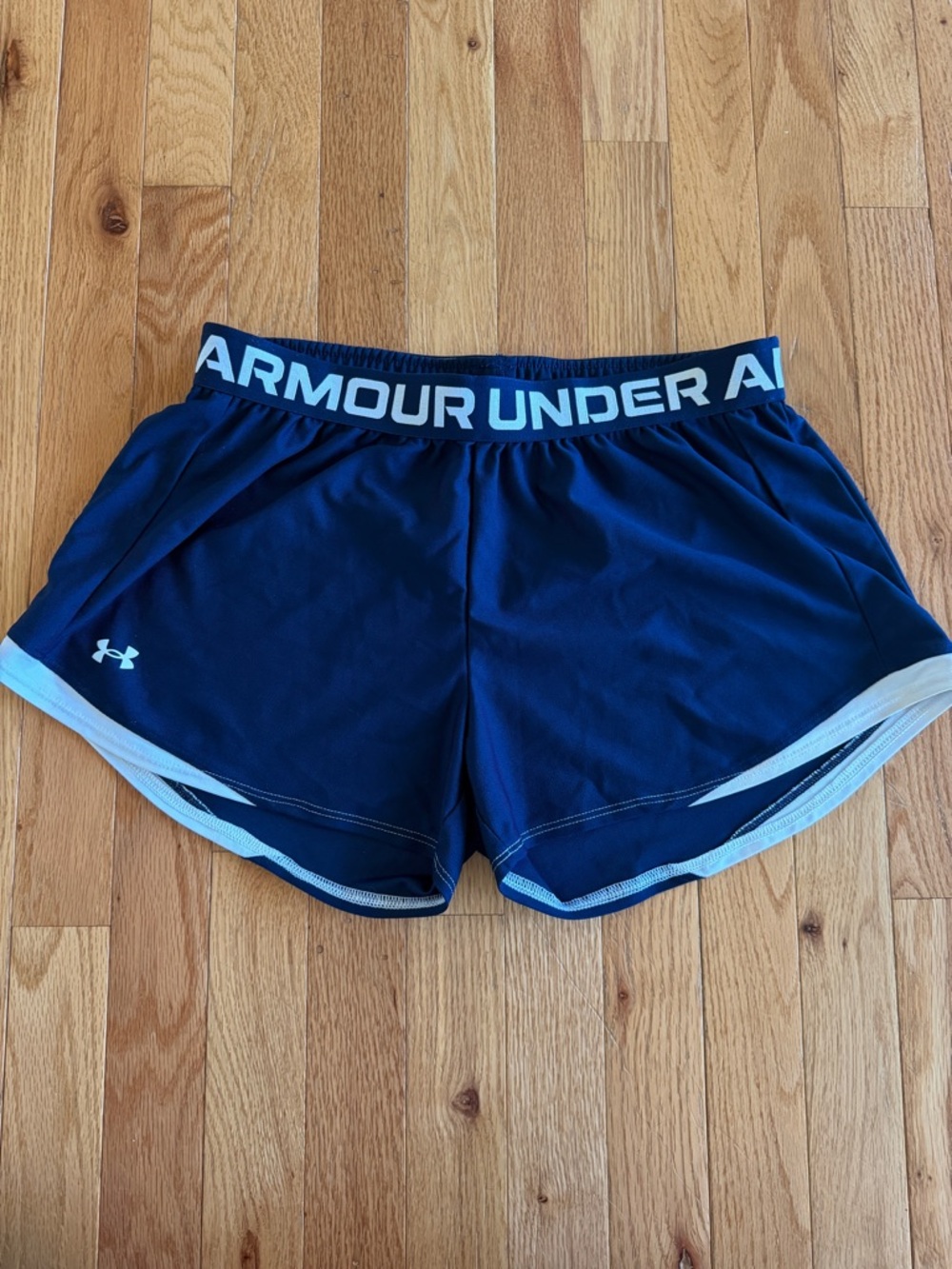 Under Armour Women’s Athletic Shorts Size M Blue Elastic Waist Logo